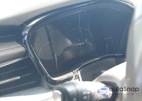 2017 Cadillac Xt5 Premium Luxury z USA, uszkodzony, nr VIN 1GYKNERS0HZ148906